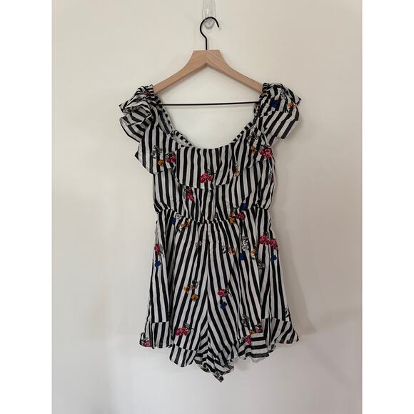 NWT. Lovers + Friends Quincy Striped Ruffle Striped Romper. Large - Picture 6 of 6